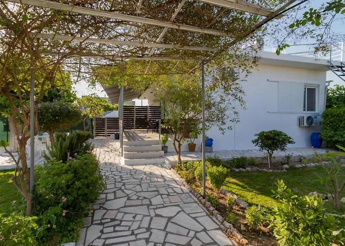 Διαμέρισμα Beachside Apartment-1 Αφάντου