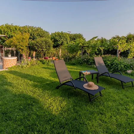 Beachside Apartment-1 Appartement *