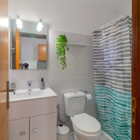 Beachside Apartment-1