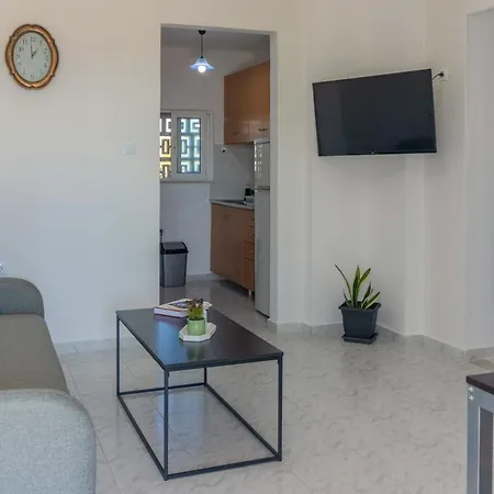 アパート Beachside Apartment-1 *