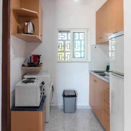 Beachside Apartment-1